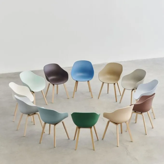 About A Chair AAC 222