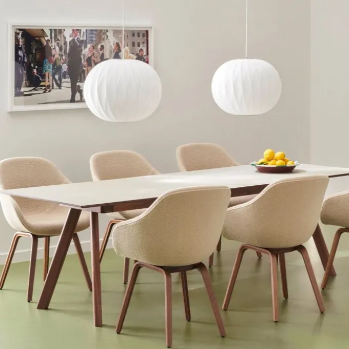 About a chair AAC 123 - Noyer