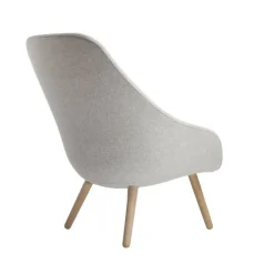 About A Lounge Chair AAL 92