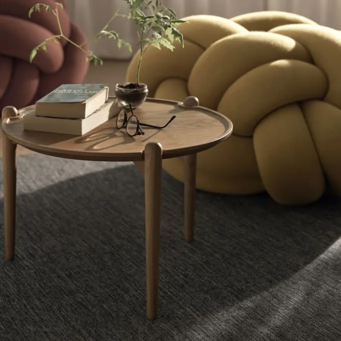 Aria Table