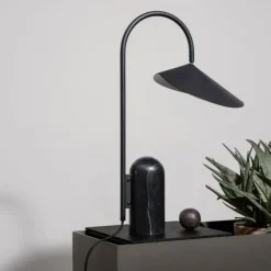 Arum lampe de table