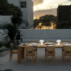 Atmosfera Dining Table