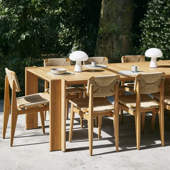 Atmosfera Dining Table