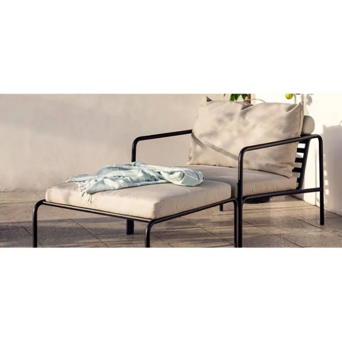 Avon Pouf