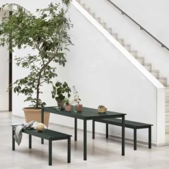 Banc Linear Steel