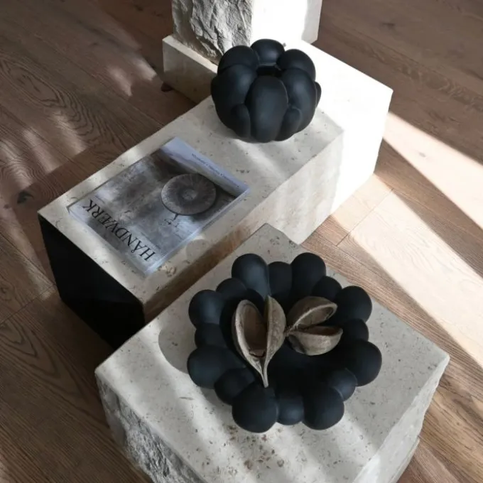 Bloom vase
