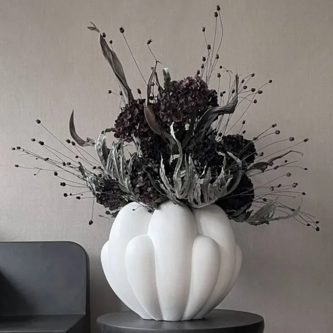 Bloom vase