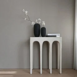 Bow Console