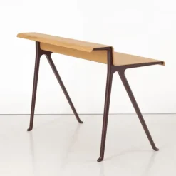 Bureau Courier