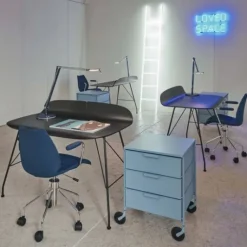 Bureau earl of wood