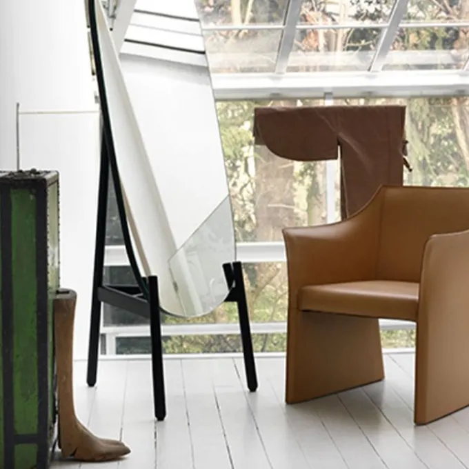 Cap Chair 2