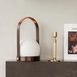 Carrie Lampe de table