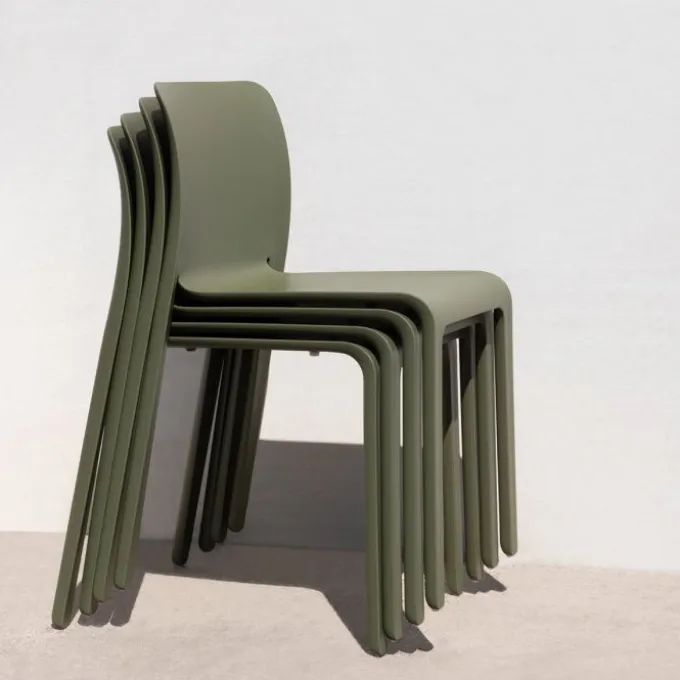 Chair First (Outlet)