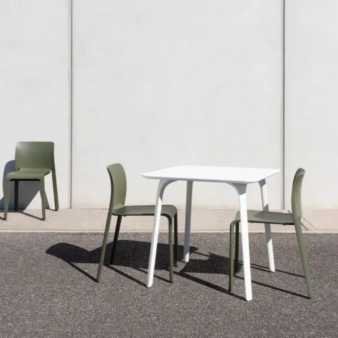 Chair First (Outlet)