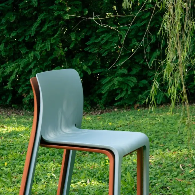 Chair First (Outlet)