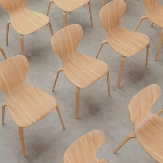 Chaise Ears avec Pieds en bois