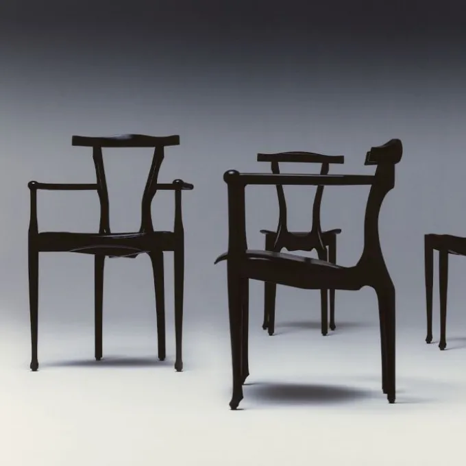 Chaise Gaulino