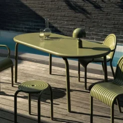 Chaise Groove