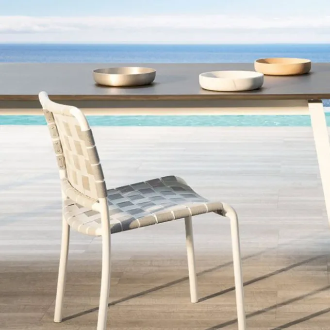 Chaise Inout 823