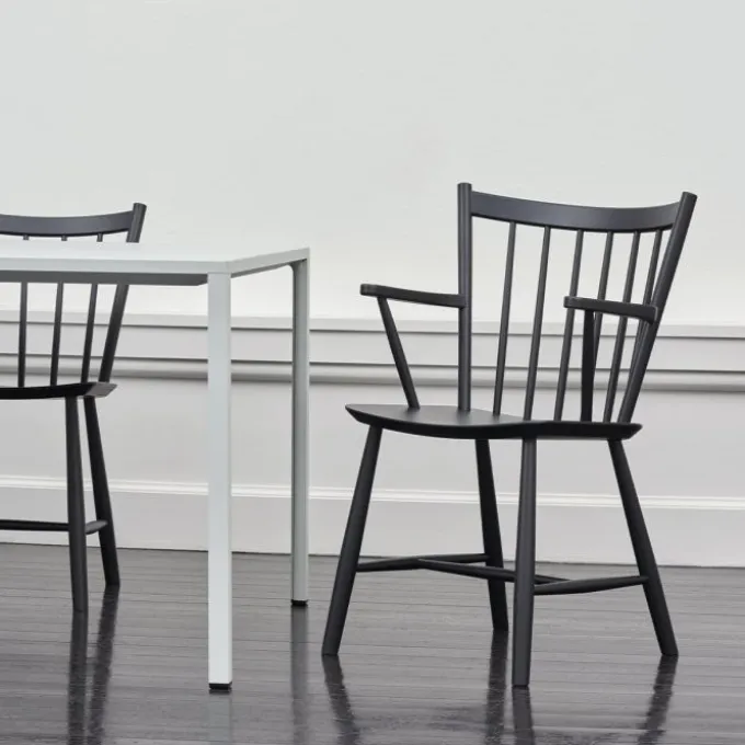 Chaise J42