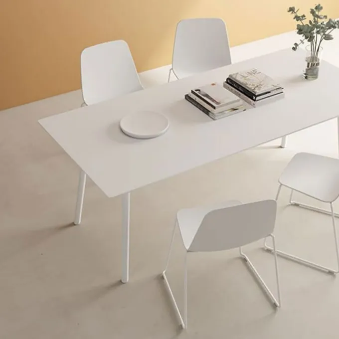 Chaise Maarten Plastic base luge Quickship - Lot de 4