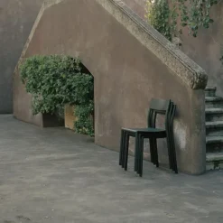 Chaise May