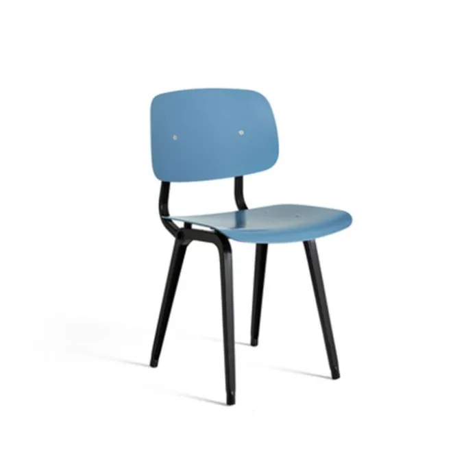 Chaise Revolt