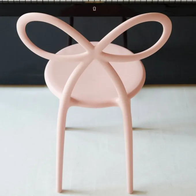 Chaise Ribbon
