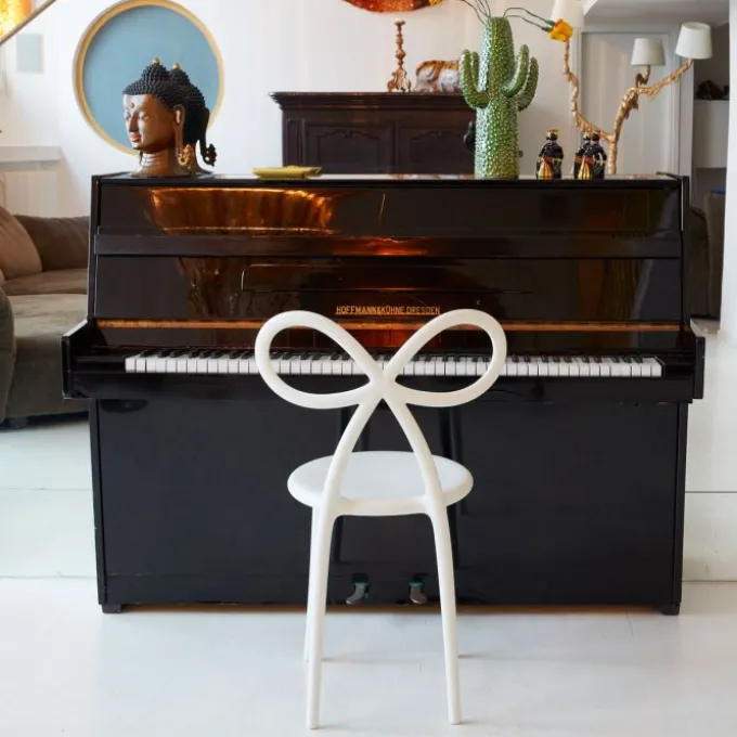 Chaise Ribbon