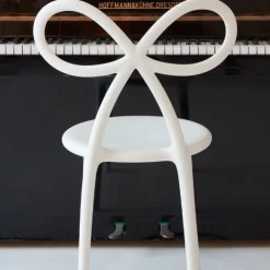Chaise Ribbon