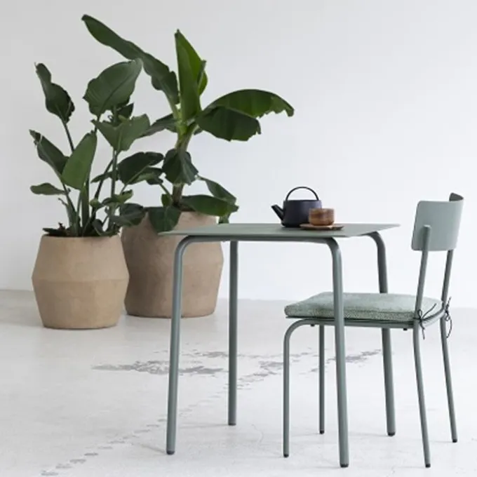 Chaises avec accoudoirs August - Lot de 2