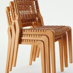 Chaise Synthesis