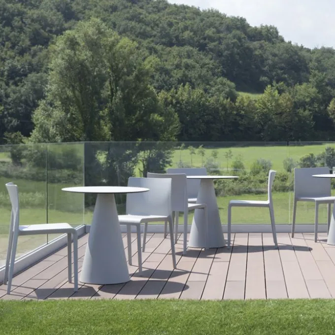 Chaise Volt 670 (Outlet)