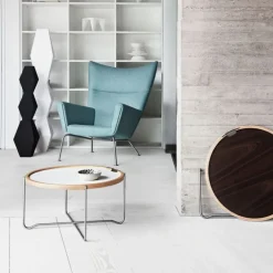CH445 "Wing Chair"