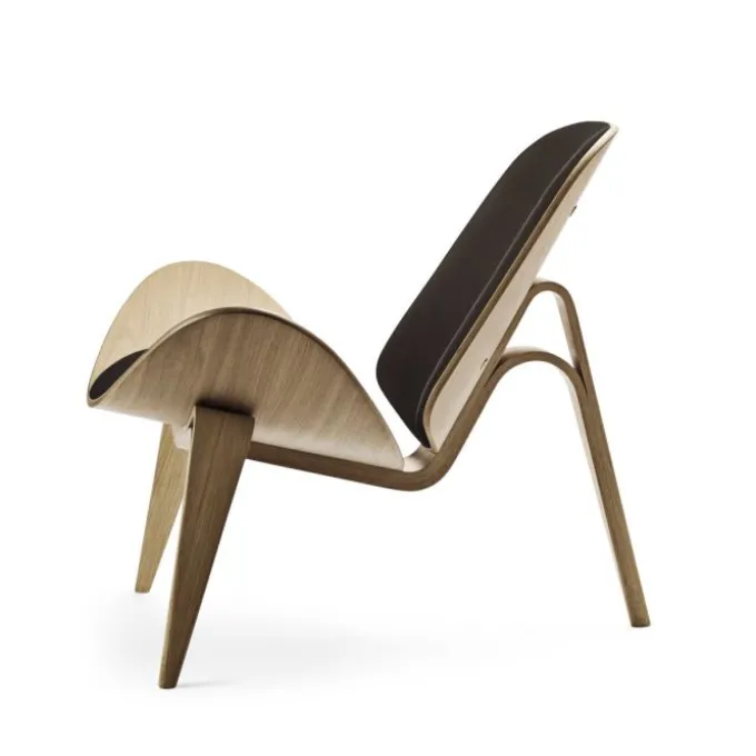 CH07 The shell chair