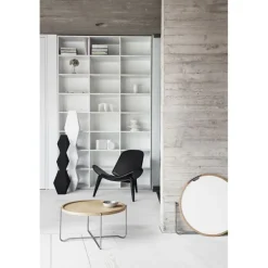 CH07 The shell chair