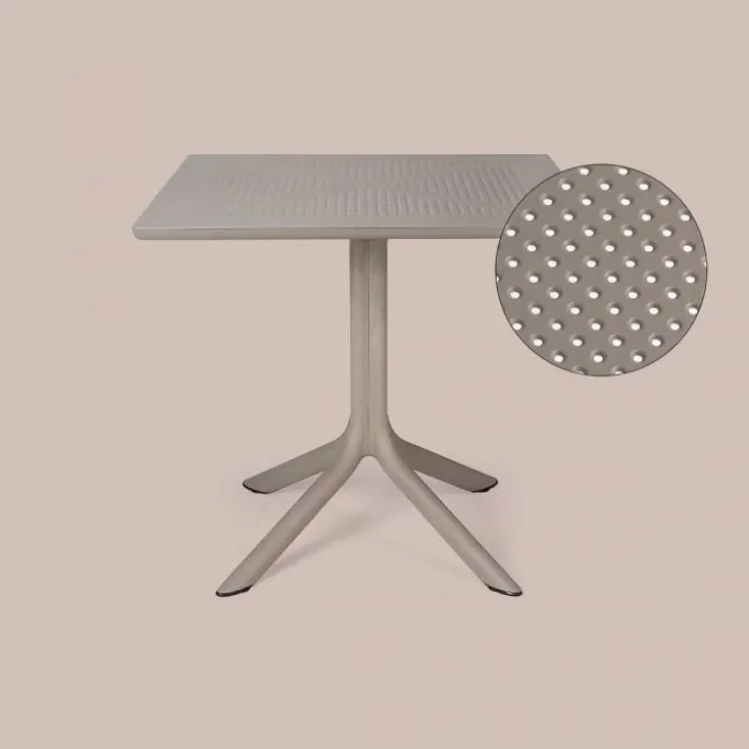 Clip 80 - Table