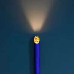 Cono W