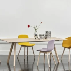 Copenhague table CPH30 - Pied chêne laqué 250x90 cm