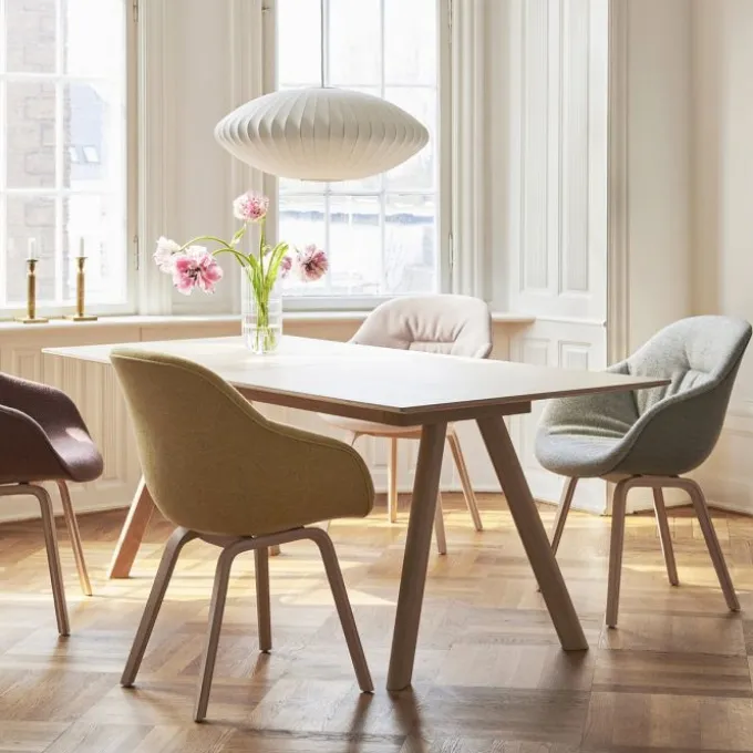 Copenhague table CPH30 - Pied chêne laqué 250x90 cm