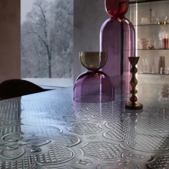 Cristaline - Table