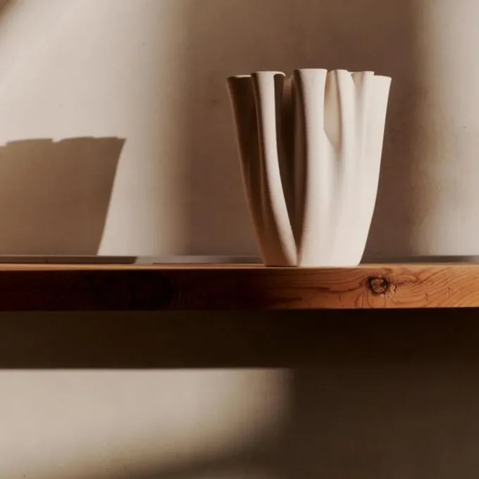Dedali vase