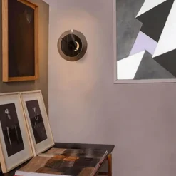 Delumina Wall