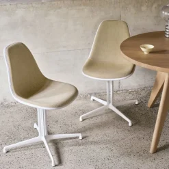 DSL Plastic Side Chair - La Fonda base