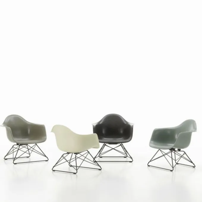 Eames Armchair LAR
