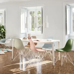 Eames Chaise DSR
