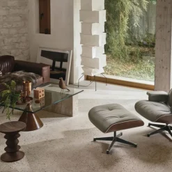 Eames House bird