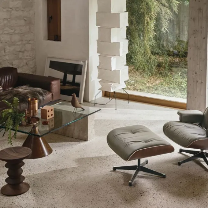 Eames House bird