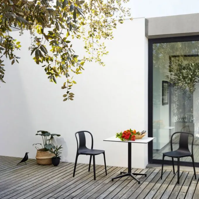 Eames House bird