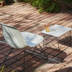 Eames Side Chair LSR